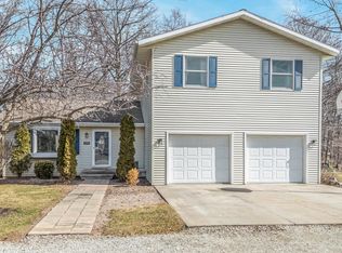 2190 Carleton Ave, Appleton, WI 54915