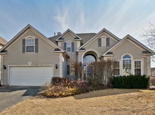 33874 N Summerfields Dr, Gurnee, IL 60031
