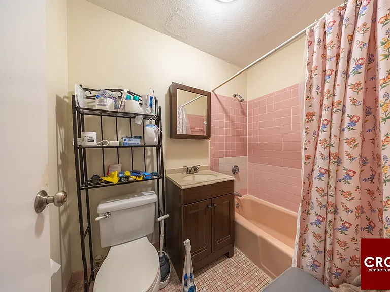 383 Langley Rd #5 — Photo 8