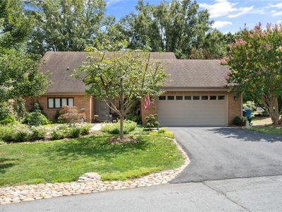 109 Willowbrook Pl, Bermuda Run, NC, 27006