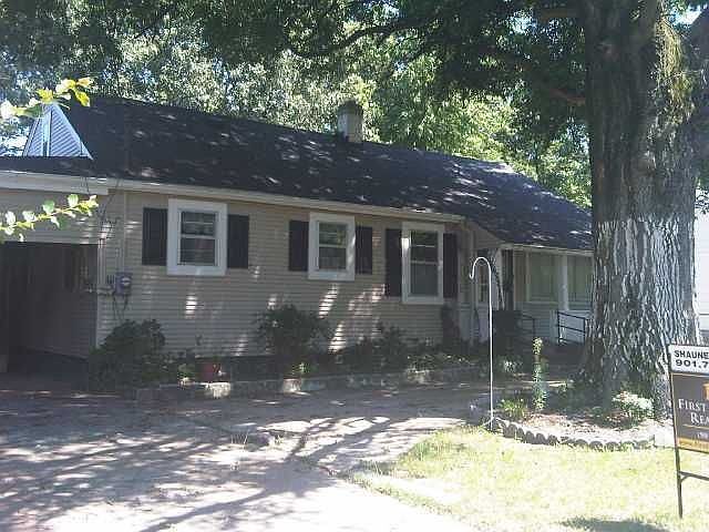2962 Kingston, Memphis, TN 38127
