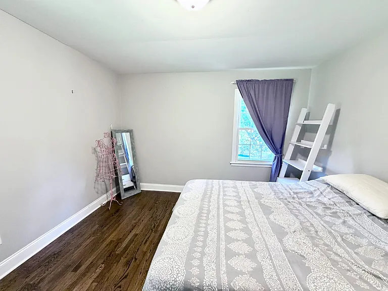 214 Holly Ave — Photo 11