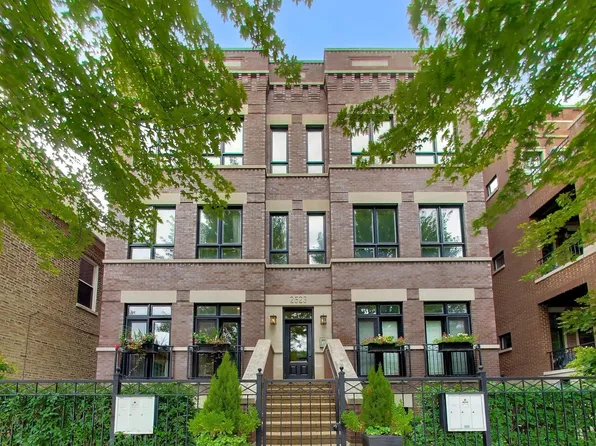 (undisclosed Address), Chicago, IL 60614