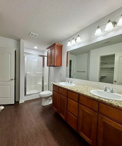 508 Eagle Dr NE — Photo 12