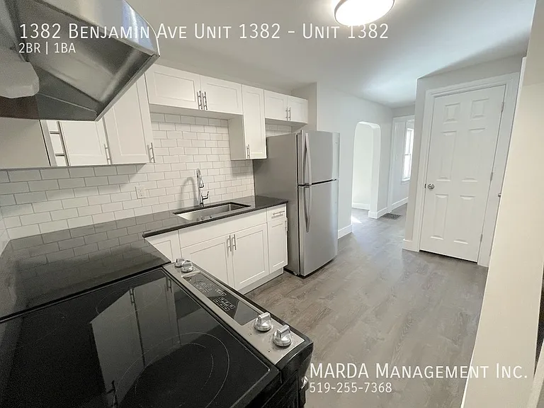 1382 Benjamin Ave #1382 — Photo 6