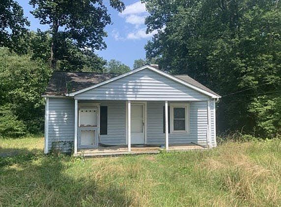 360 Hilltop St, Hudson, NC 28638 | Zillow