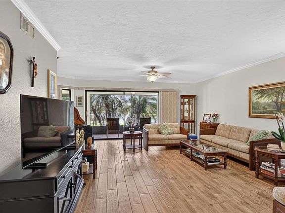 4th image of 23465 HARBORVIEW ROAD #711