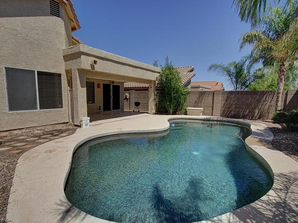 Refreshing Pool
