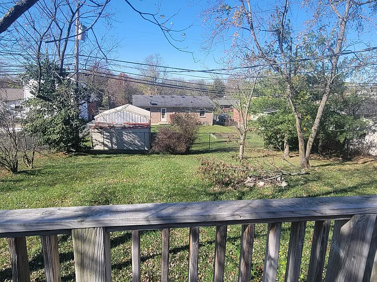 3545 Sundart Dr — Photo 14