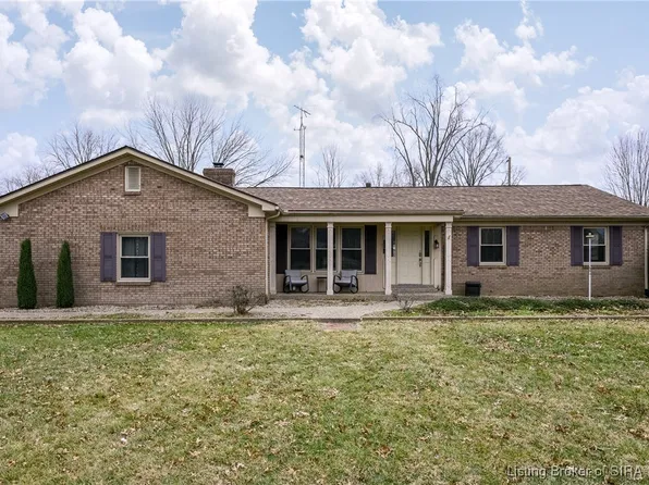 5 Oak Park Boulevard, Jeffersonville, IN 47130