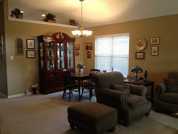 4th image of 4172 Whitetail Cir