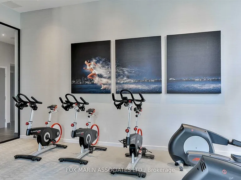 42 Charles St E #2108 — Photo 25