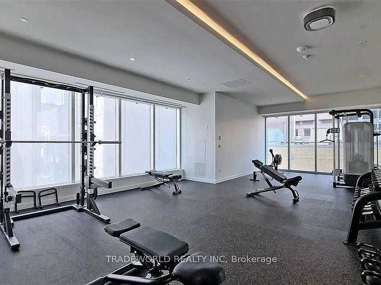 197 Yonge St #2909 — Photo 24