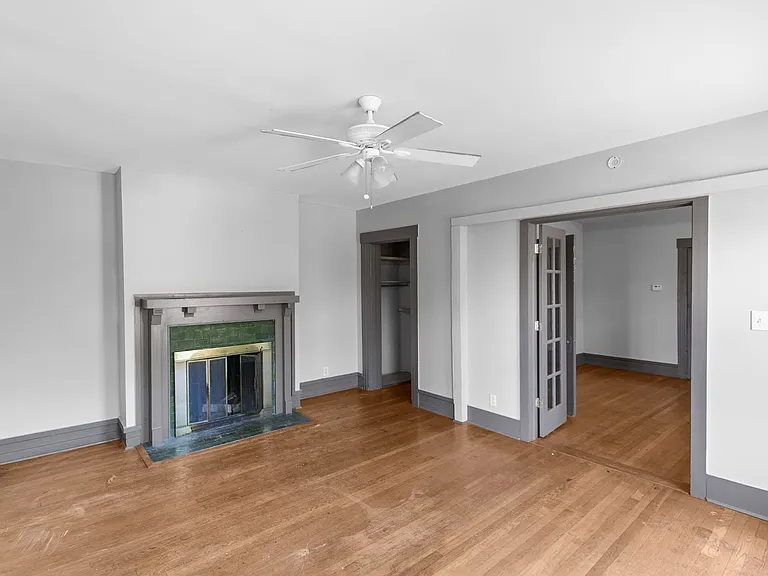 Fleetwood Apartments — Photo 19