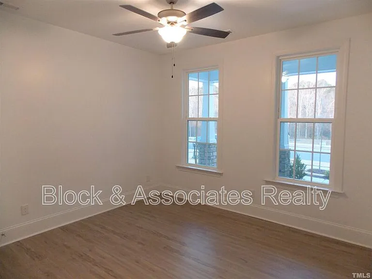 2940 Thurman Dairy Loop — Photo 22