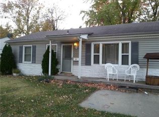 7118 Reeds Rd, Overland Park, KS 66204