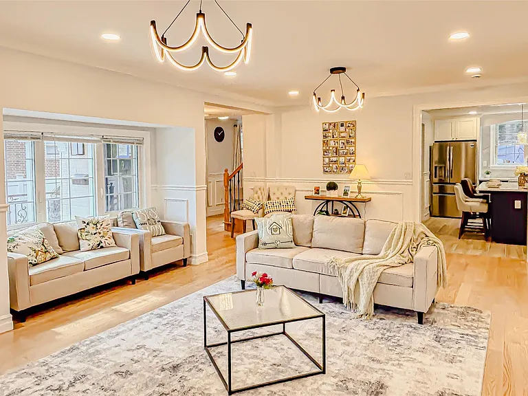 9 Watkins Pl — Photo 4