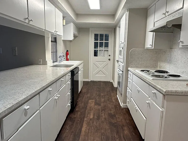 26 Lincolnshire Cir — Photo 5