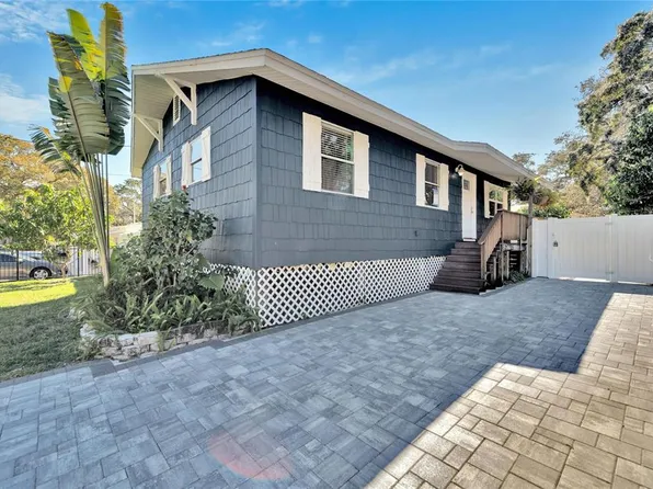 2112 W Paris St, Tampa, FL 33604