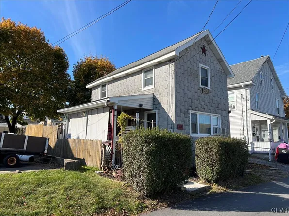 317 Center Aly, Lehighton, PA 18235