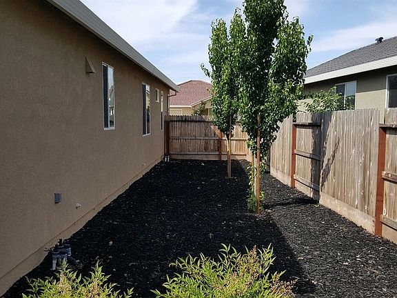 5th image of 4831 Langley Way