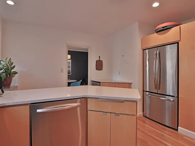 141 Beaconsfield Rd #3 — Photo 30