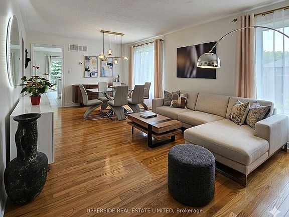5th image of 4 Kingsley Rd S
