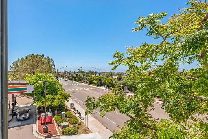 6619 Linda Vista Rd #6 — Photo 16