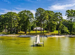 3630 Windmill Point Rd, White Stone, VA 22578