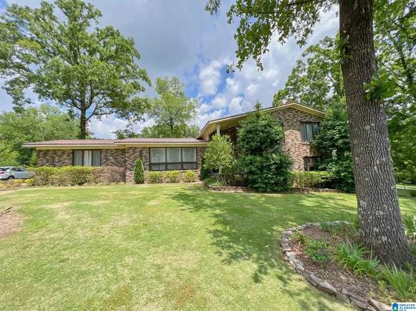 4213 Brian Dr, Anniston, AL 36201