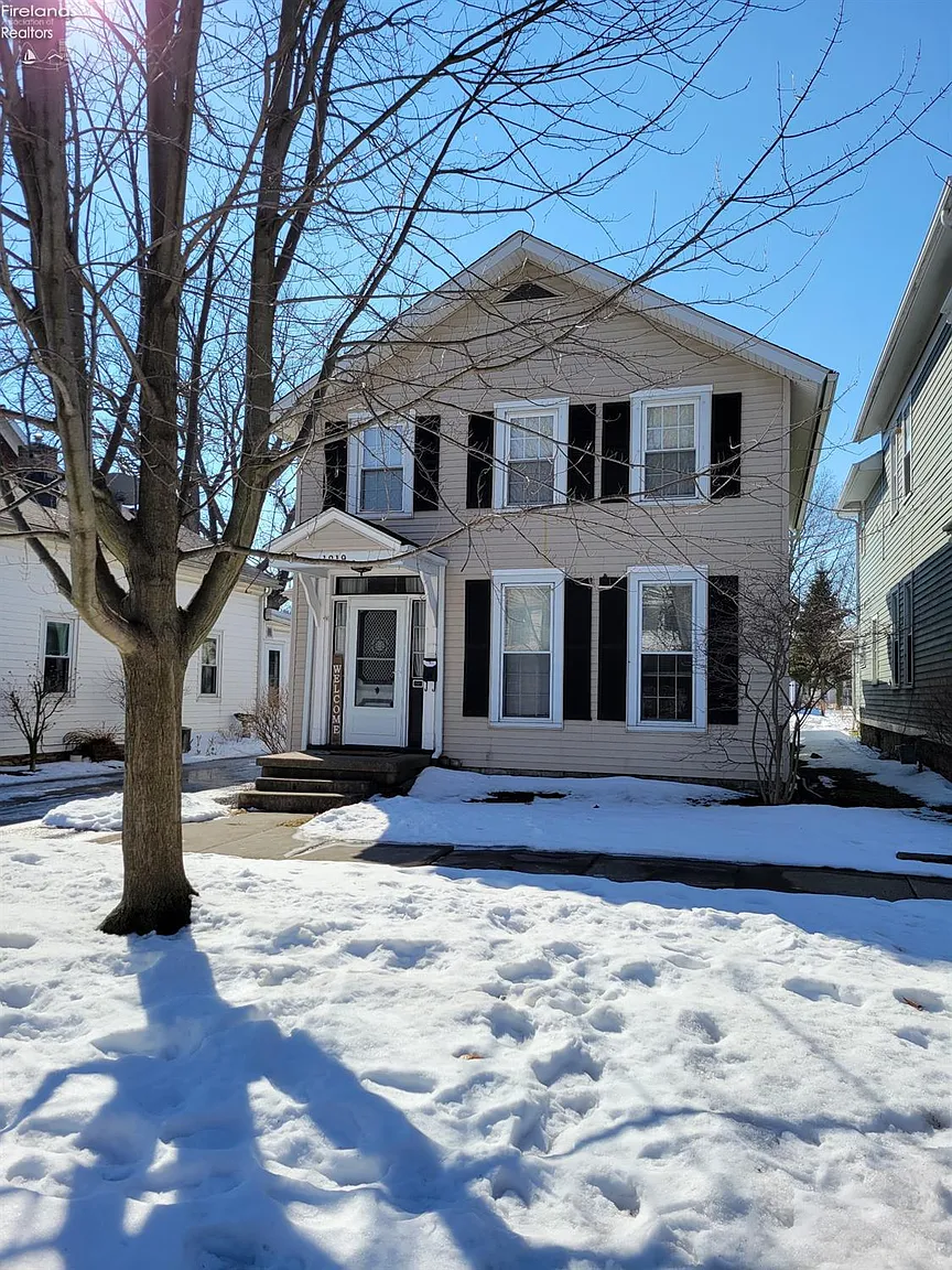 1019 Wayne St photo 1
