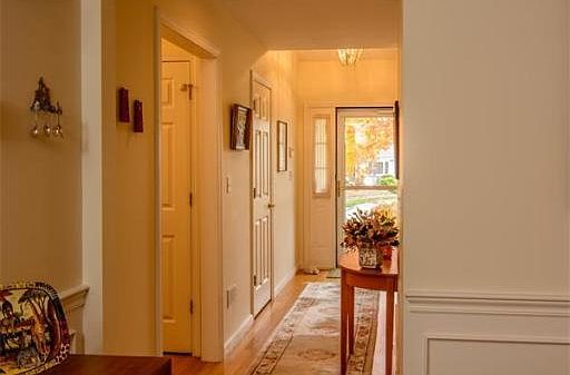 5th image of 9 Essex Way