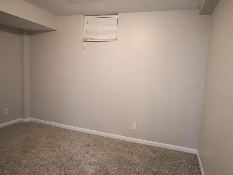1326 Lafayette Ave #B — Photo 22