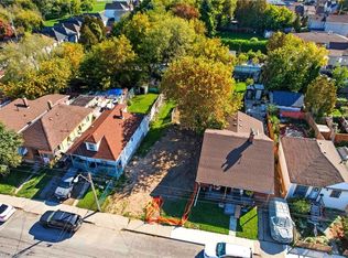 548 Mary St, Hamilton, ON L8L 4X7