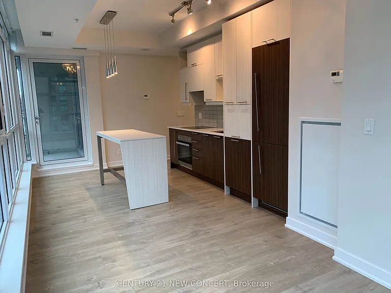 30 Nelson St #1104 — Photo 3