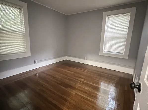 63 Lombard St, New Haven, CT