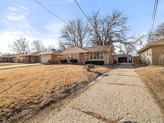 3rd image of 2814 48th Pl