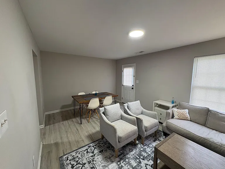 Foxtail Ct — Photo 7
