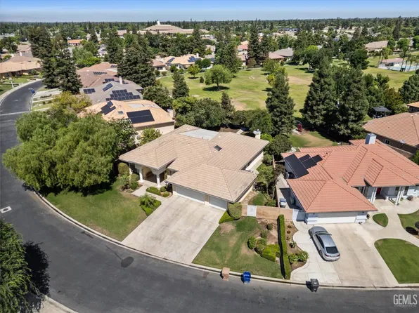 4205 Palisades Cir, Bakersfield, CA 93308