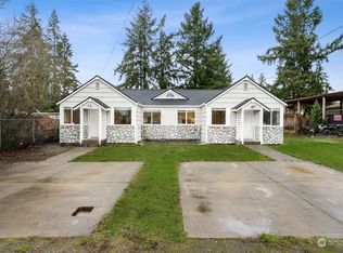 117 131st St E, Tacoma, WA 98445