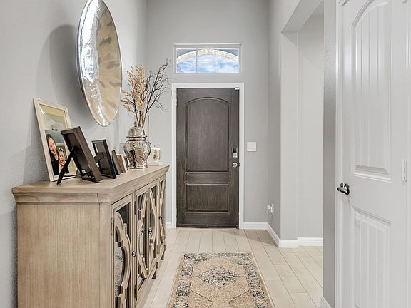 3rd image of 816 Founders Rd