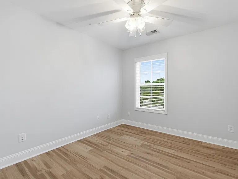2101 Eureka Way — Photo 47