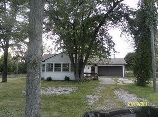 11172 Torrey Rd, Fenton, MI 48430