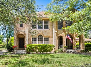 123 E Ridgewood Ct, San Antonio, TX 78212