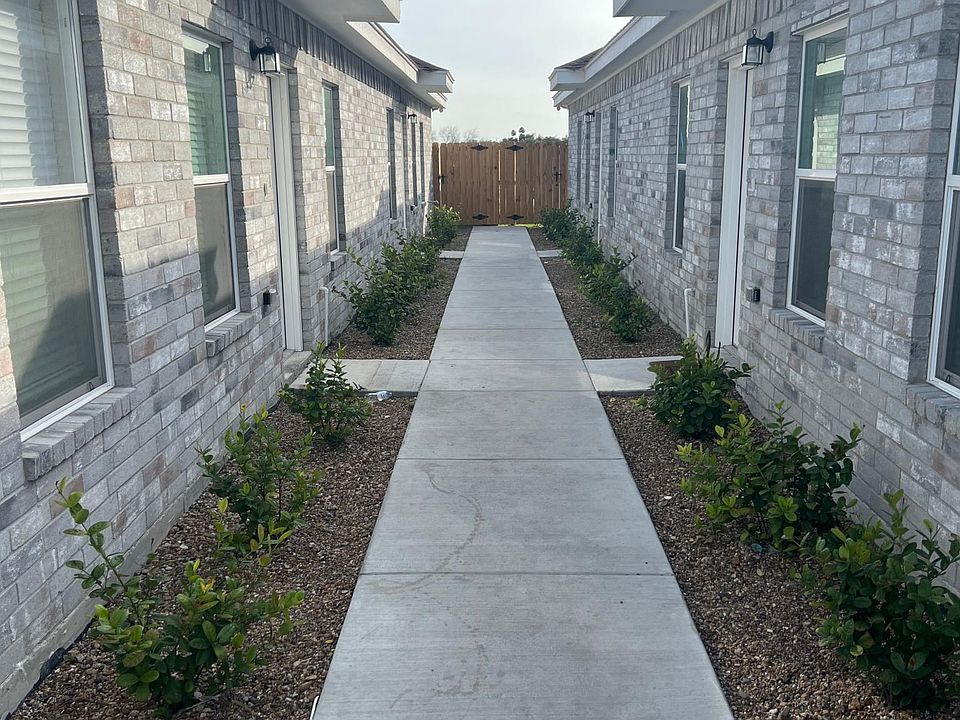 1st image of 1005 W Kohala Ave #2