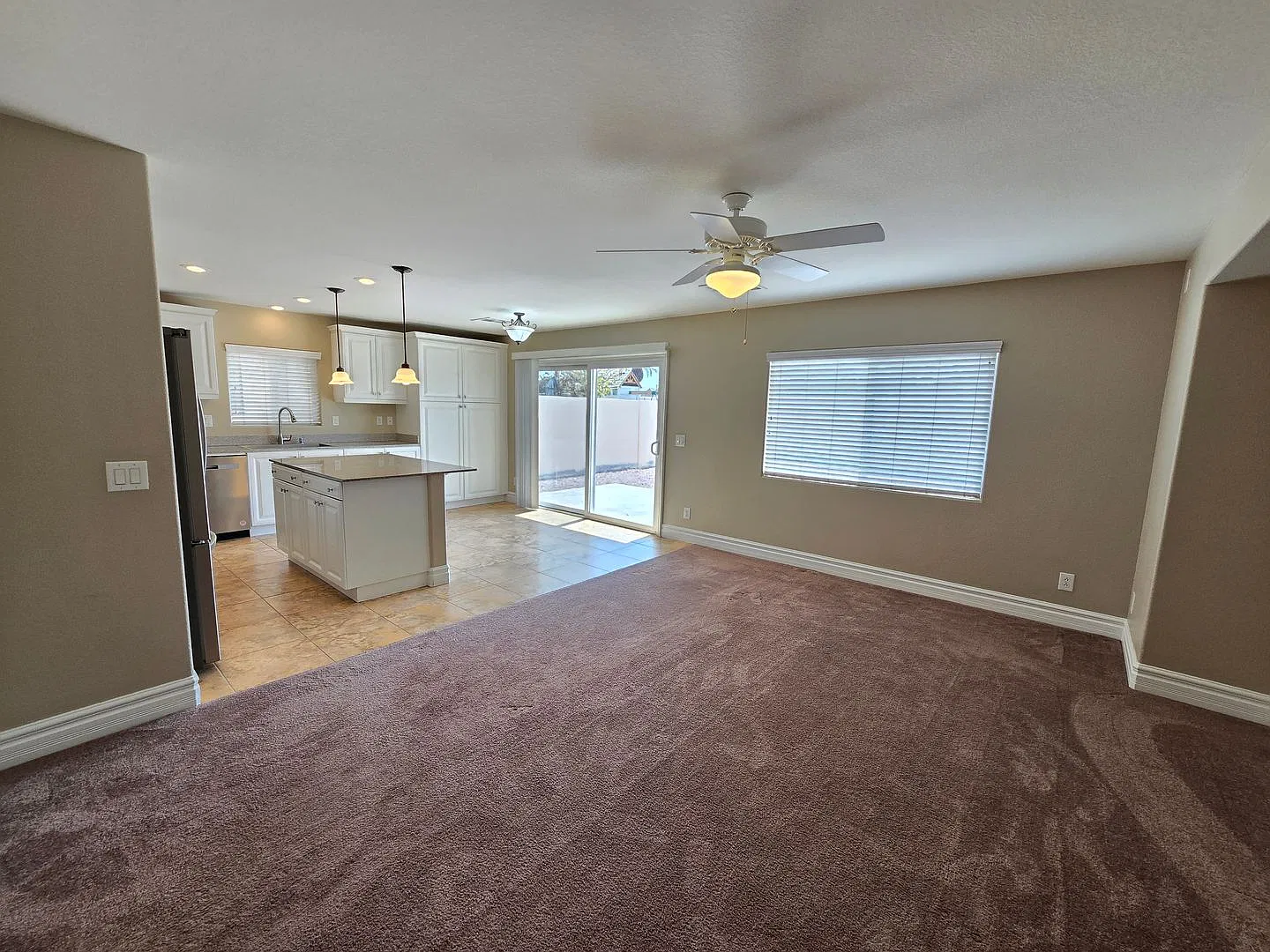 Rhodes Ranch 4 Bedroom Home with 1st Floor Bedroom — Photo 3