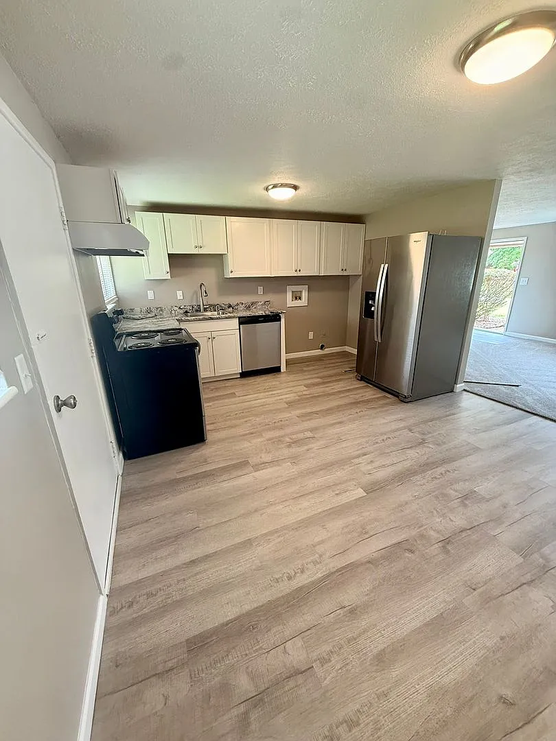 Building Photo - 1643 Archdeacon Ct
