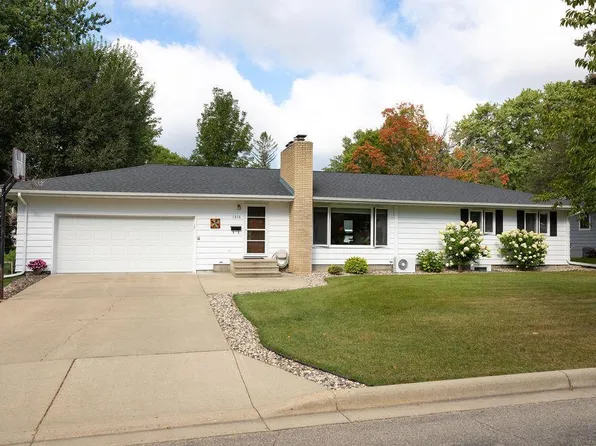 1316 Lyndale Ave, Detroit Lakes, MN 56501