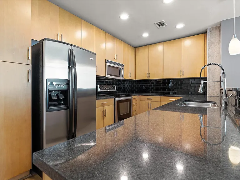 360 Nueces St #4209 — Photo 10