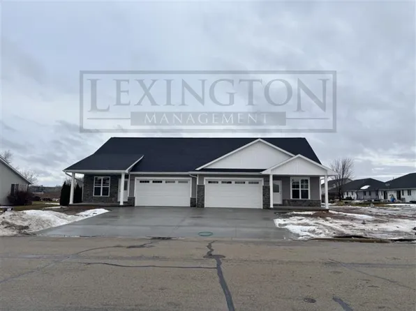 1129 Northwood Dr, Seymour, WI 54165